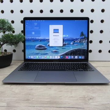 Apple MacBook Air 13 M1 (2020) 8GB/256GB szép állapot
