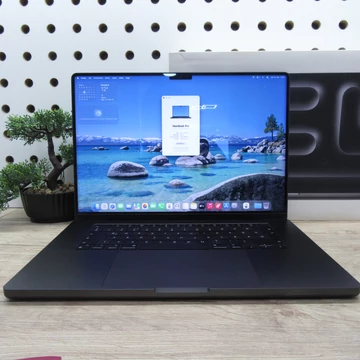 Apple MacBook Pro 14 M1 Pro (2021) 16GB/500GB szép állapot 85% akku 520 ciklus
