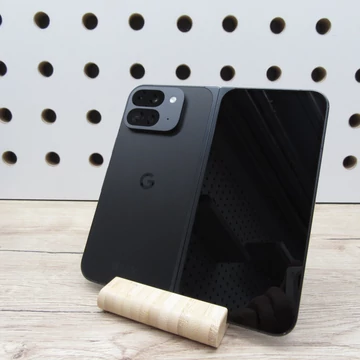 Google Pixel 9 Pro Fold 256GB Obsidian – használt, karcmentes – 6 hónap garancia