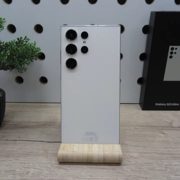 Samsung Galaxy S23 Ultra 8/256GB Cream – használt, karcos kijelző – 6 hónap garancia