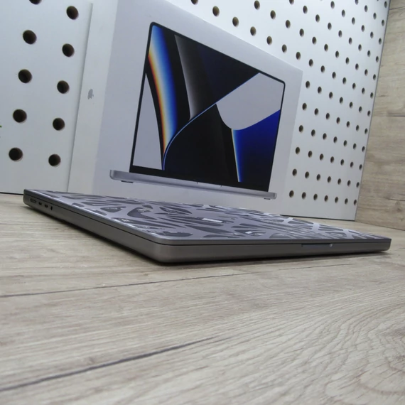 Apple MacBook Pro 16 M1 Pro (2021) 16GB/1TB karcmentes 87% akku 150 ciklus