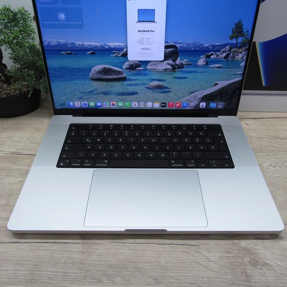 Apple MacBook Pro 16 M1 Pro (2021) 16GB/1TB karcmentes 84% akku 254 ciklus