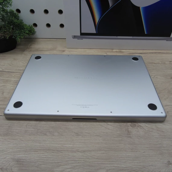 Apple MacBook Pro 16 M1 Pro (2021) 16GB/1TB karcmentes 84% akku 254 ciklus