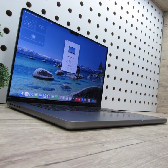 Apple MacBook Pro 16 M1 Pro (2021) 32GB/512GB megkímélt 86% akku 509 ciklus