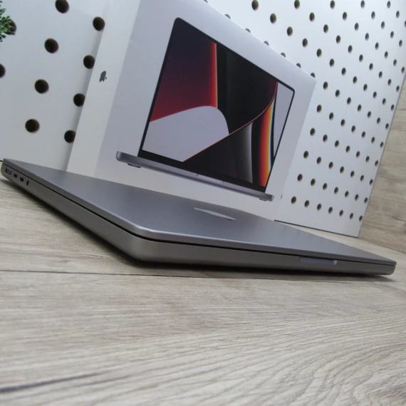 Apple MacBook Pro 14 M1 Pro (2021) 16GB/1TB karcmentes 84% akku