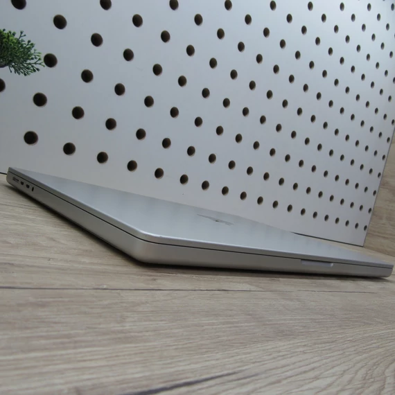 Apple MacBook Pro 16 M1 Pro (2021) 16GB/512GB szép állapot 86% akku 372 ciklus