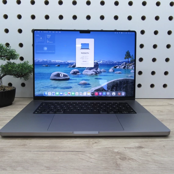 Apple MacBook Pro 16 M1 Pro (2021) 32GB/512GB karcmentes 91% akku 188 ciklus
