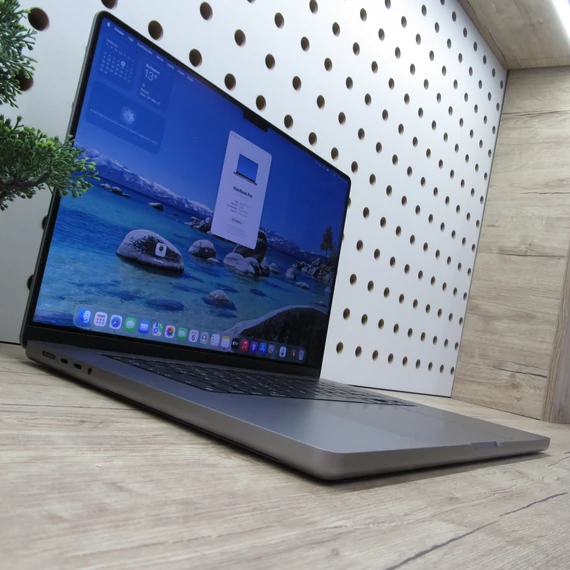 Apple MacBook Pro 16 M1 Pro (2021) 32GB/512GB karcmentes 91% akku 188 ciklus