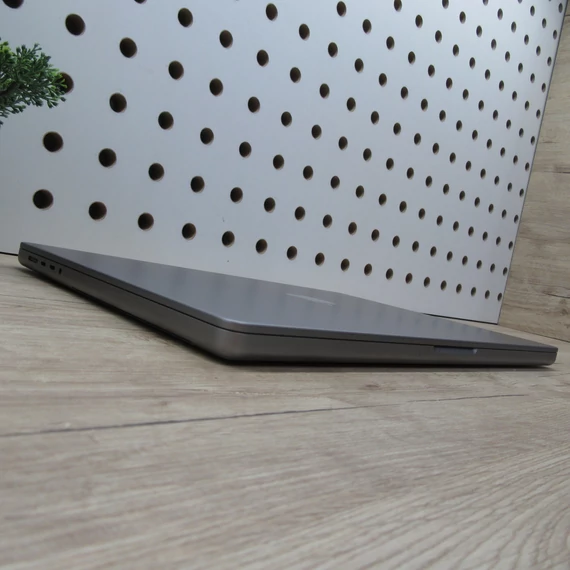 Apple MacBook Pro 16 M1 Pro (2021) 32GB/512GB karcmentes 91% akku 188 ciklus