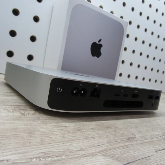 Macデスクトップ M1 Mac mini 8gb 256gb Mac Mini PC Apple (2020) cu procesor Apple M1, 8GB, 256GB SSD, INT
