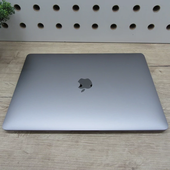 Apple MacBook Air 13 M1 (2020) 8GB/256GB szép állapot