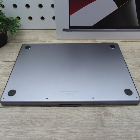 Apple MacBook Pro 16 M1 Max (2021) 32GB/1TB SSD szép állapotú 79% akku 595 ciklus