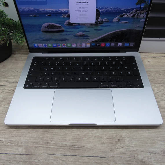 Apple MacBook Pro 14 M4 Pro (2024) 24GB/512GB SSD újszerű állapotú 100% akku 40 ciklus