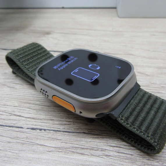 Apple Watch Ultra 2 49mm Titanium Case Sapphire Glass Karcmentes 91% akkumulátor 2027.04.09-ig garanciával