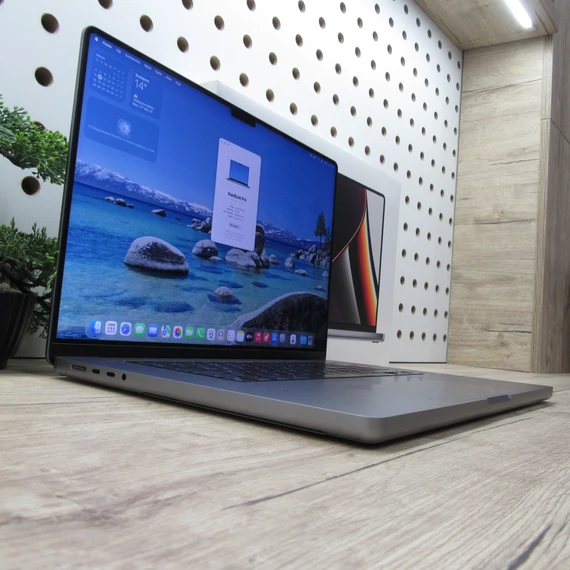 Apple MacBook Pro 16 M1 Max (2021) 32GB/512GB SSD karcmentes állapotú 97% akku 49 ciklus