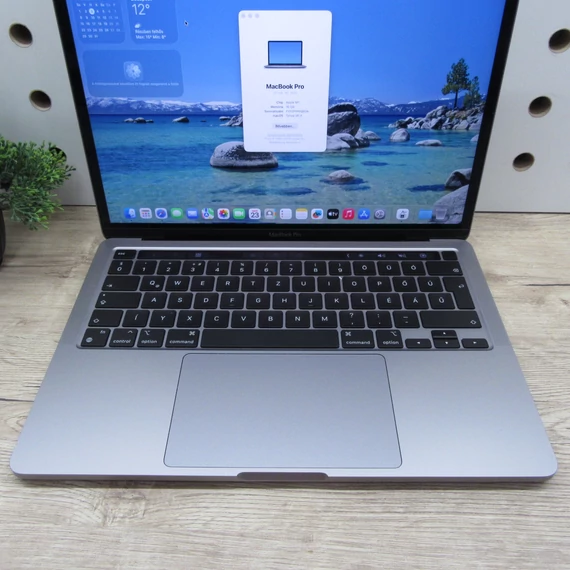 Apple MacBook Pro 13 M1 (2020) 16GB/500GB megkímélt 90% akku 287 ciklus