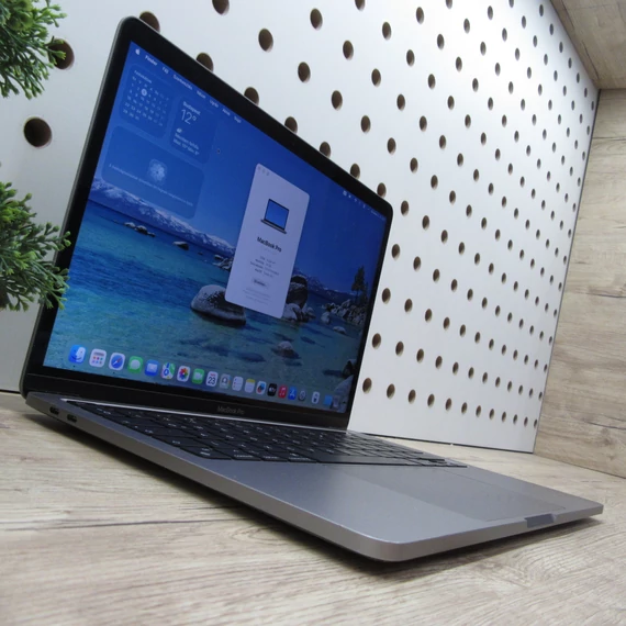 Apple MacBook Pro 13 M1 (2020) 16GB/500GB megkímélt 90% akku 287 ciklus
