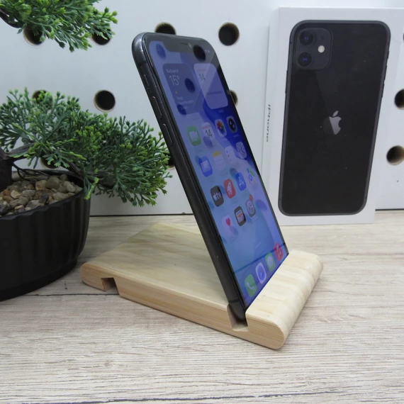 Apple iPhone 11 64GB Black Szép állapot 100% akkumulátor