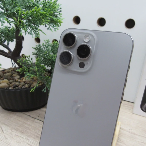 Apple iPhone 15 Pro Max 256GB Black Titanium – 100% Akkumulátor (126 ciklus) – 6 hónap garanciával