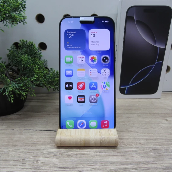 Apple iPhone 16 Pro Max 256GB Black Titanium Szép állapot 96% akkumulátor (312 ciklus)