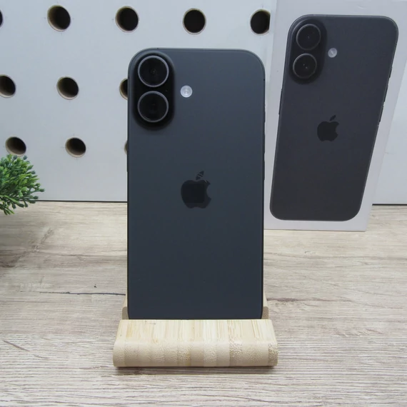 Apple iPhone 17 256GB Black – használt – 100% akku – Apple garancia 2026.12.15-ig