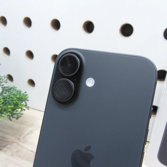 Apple iPhone 17 256GB Black – használt – 100% akku – Apple garancia 2026.12.15-ig