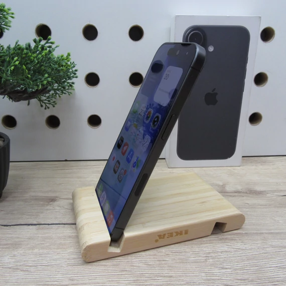 Apple iPhone 17 512GB Black – Karcmentes állapot – 100% akku (12 ciklus)