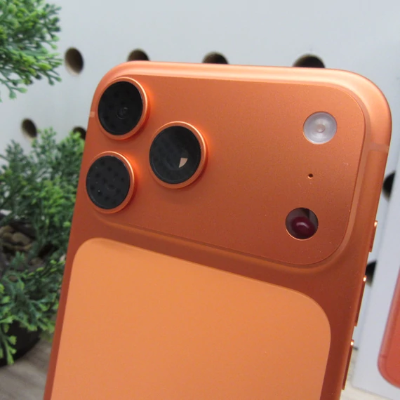 Apple iPhone 17 Pro Max 256GB Cosmic Orange Új, kibontott állapotban 100% akkumulátor (0 ciklus)