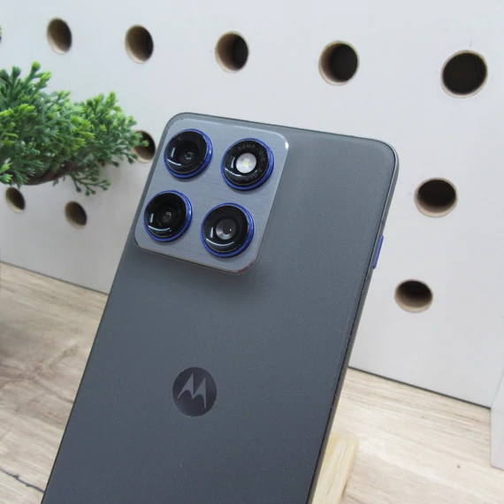 Motorola edge 70 Gadget Grey 512GB – 6 hónap garancia