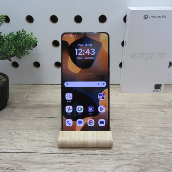 Motorola edge 70 Gadget Grey 512GB – 6 hónap garancia