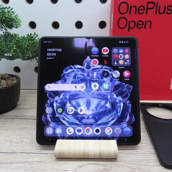 OnePlus Open 512GB Voyager Black – Karcmentes állapot – 16GB RAM – 6 hónap garancia