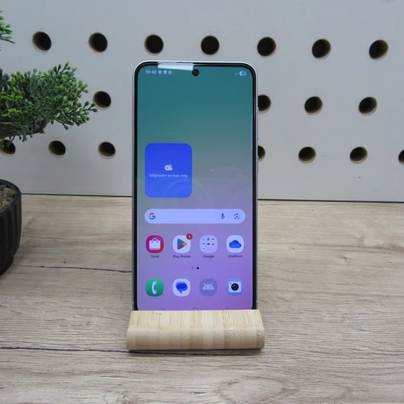 Samsung Galaxy A56 5G 8/256GB fehér – használt, karcmentes – 6 hónap garancia