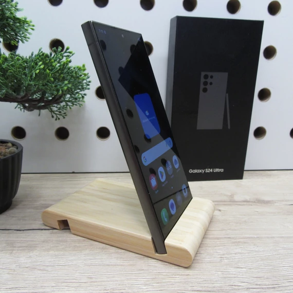 Samsung Galaxy S24 Ultra 256GB Titanium Black – Megkímélt állapot – 12GB RAM – 6 hónap garancia