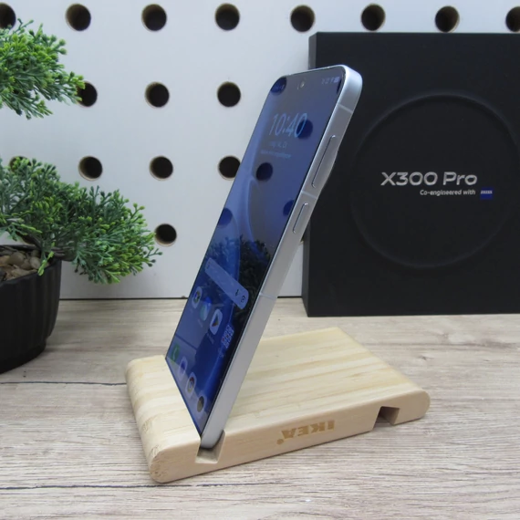 Vivo X300 Pro 512GB 16GB RAM Blue Karcmentes állapotban 100% akkumulátorral