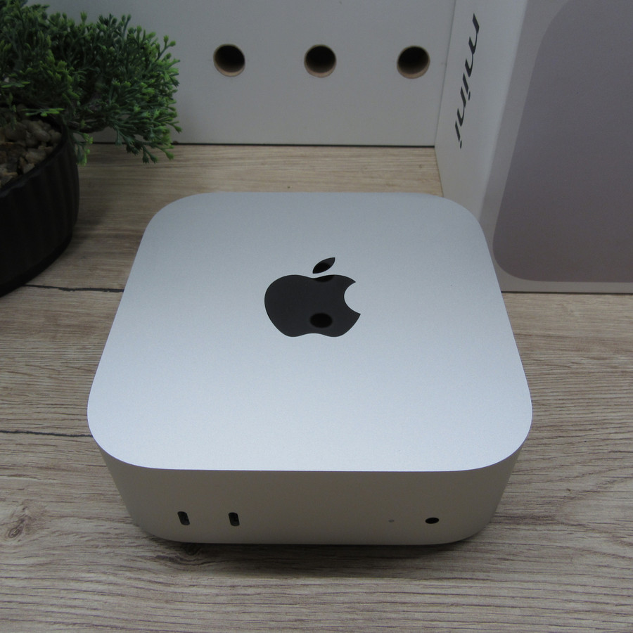 Mac mini M4 (2024) 16GB/256GB – karcmentes, használt, felújított