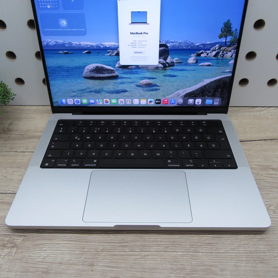 MacBook Pro 14 M1 Max (2021) 32GB/1TB karcmentes – 6 hónap garancia
